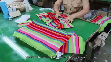 女子学生クラブ セーター OEM 中国