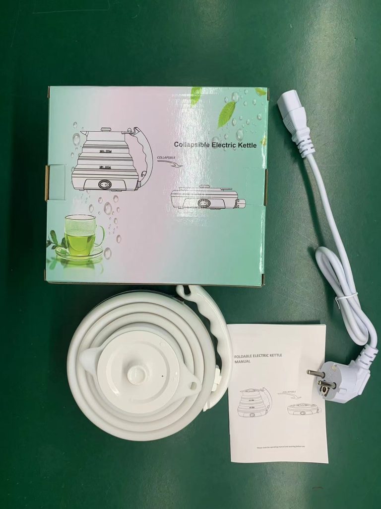 Bouilloire à eau chaude portable pour voiture ODM, personnalisation de bouilloire 24V, fabricant bon marché